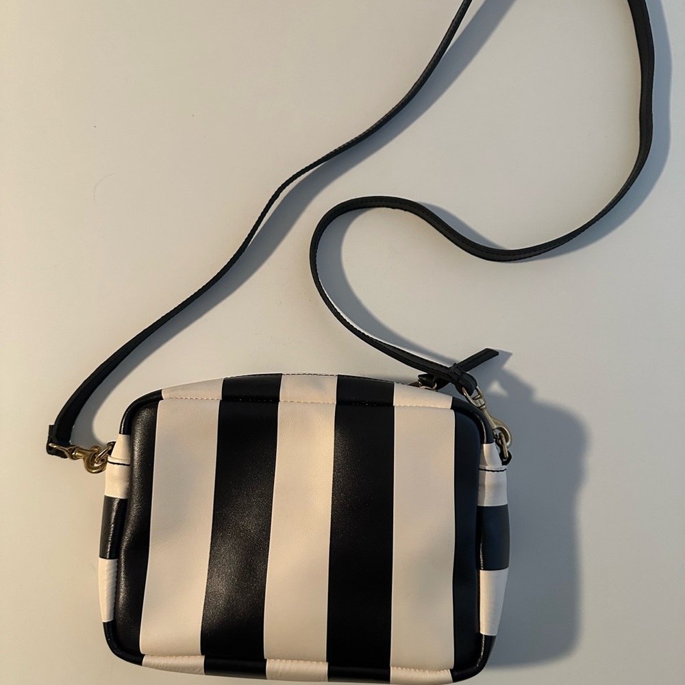 Clare V midi sac- black and cream